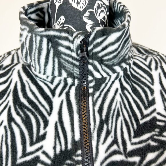 Reel Legends | Black & White Palm Leaf Print Fleece Full Zip Jacket Sweater | L - Picture 3 of 12